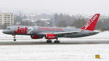 Boeing757 Jet2com 1