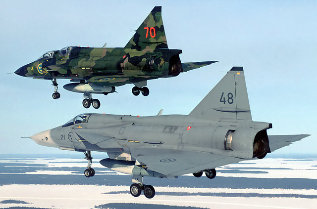 AJSF37_Viggen_Swedish_AF_2_640.jpg